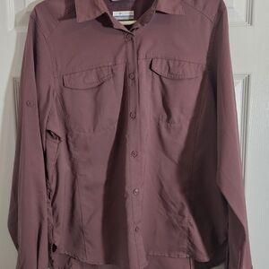 Columbia Womans Lg. Mauve Omni-Shade UPF Sun Protection Outdoor Shirt.
